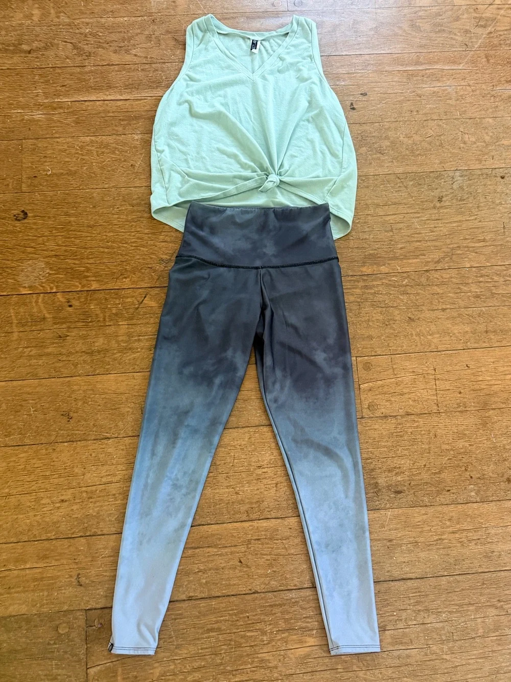 A bundle of 3 Onzie athletic wear